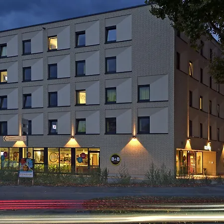 B&B Hotel Karlsruhe Szálloda