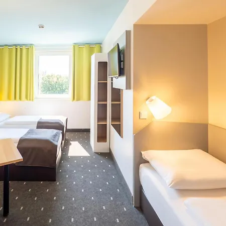 B&B Hotel Karlsruhe 3*