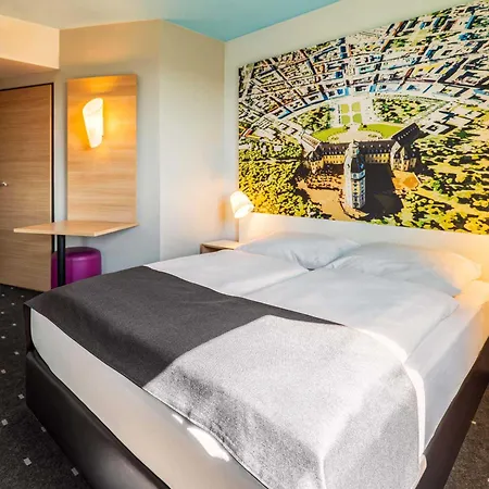 B&B Hotel Karlsruhe Szálloda 3*