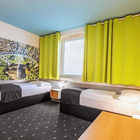 B&B Hotel Karlsruhe מלון קרלסרוהה