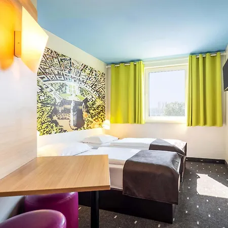 B&B Hotel Karlsruhe מלון קרלסרוהה