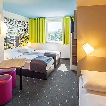 B&B Hotel Karlsruhe קרלסרוהה