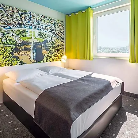 B&B Hotel Karlsruhe 3* קרלסרוהה