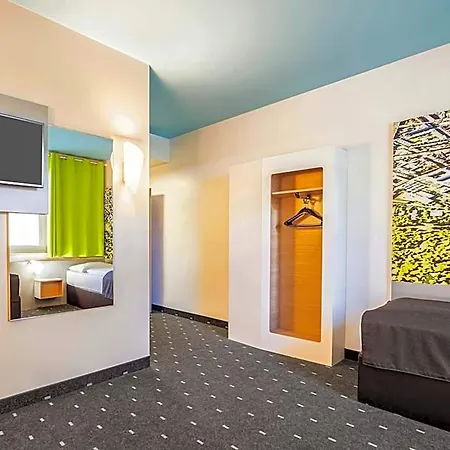 B&B Hotel Karlsruhe מלון קרלסרוהה