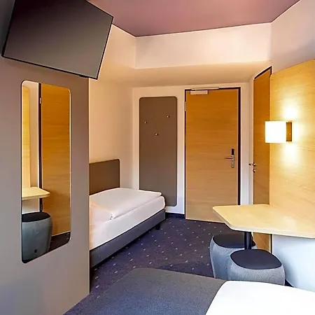 B&B Hotel Karlsruhe 3* קרלסרוהה