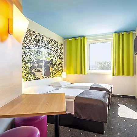 B&B Hotel Karlsruhe 3* קרלסרוהה