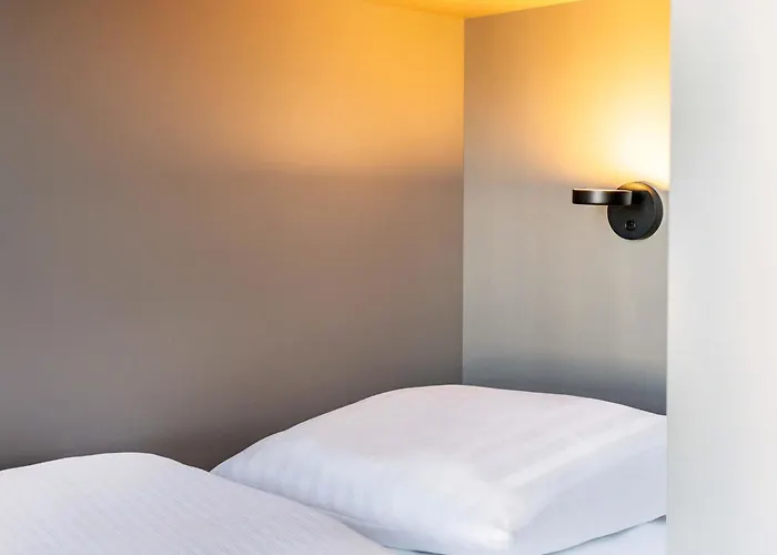 B&B Hotel Karlsruhe 3*